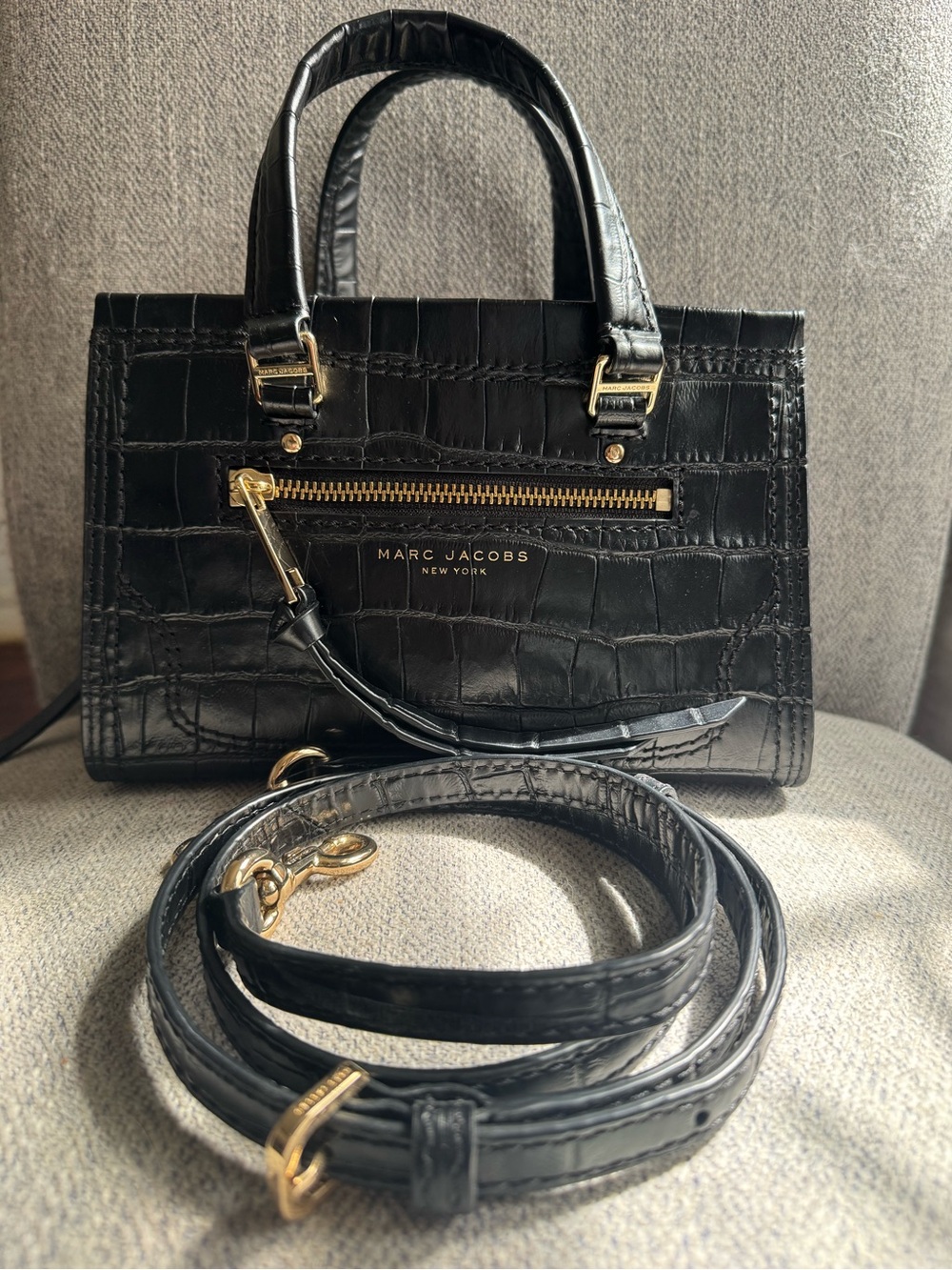 Marc Jacobs mini cruiser satchel